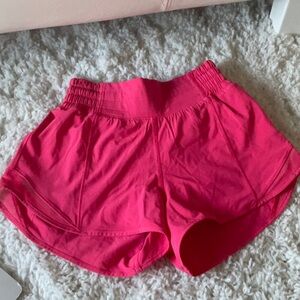 lululemon hotty hot shorts